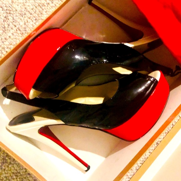 Platform Shoes - Picture 4 of 4